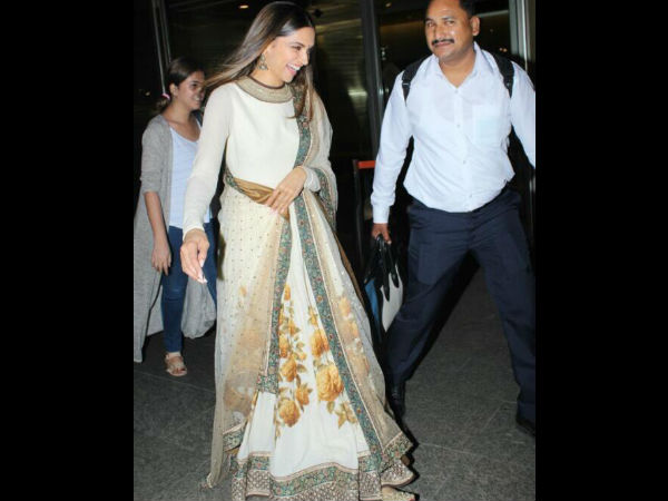 Apparently, Ranveer Picked Up Deepika Directly From The Airport..