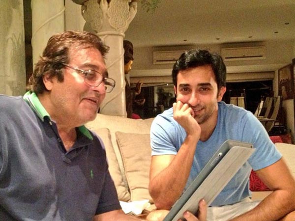 Vinod Khann With Son Vinod Khann With Son