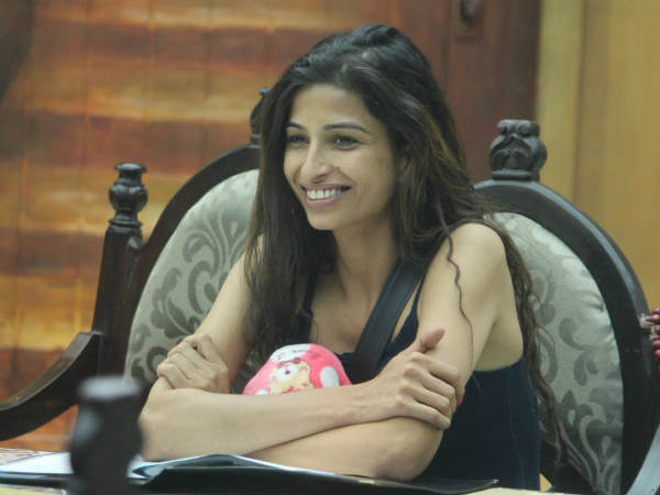 Priyanka Again Takes A Dig At Salman!