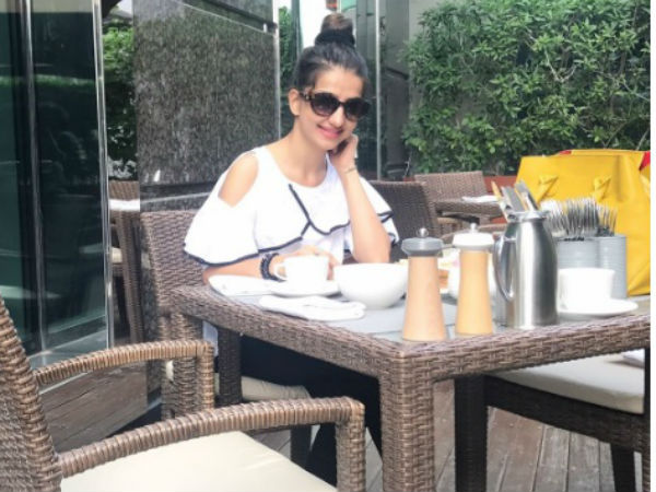 Koushik Didn’t Know Lovey Is An Actress!