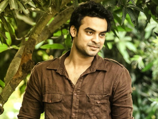 Tovino Thomas As Chanthu (Mukesh) Tovino Thomas As Chanthu (Mukesh)