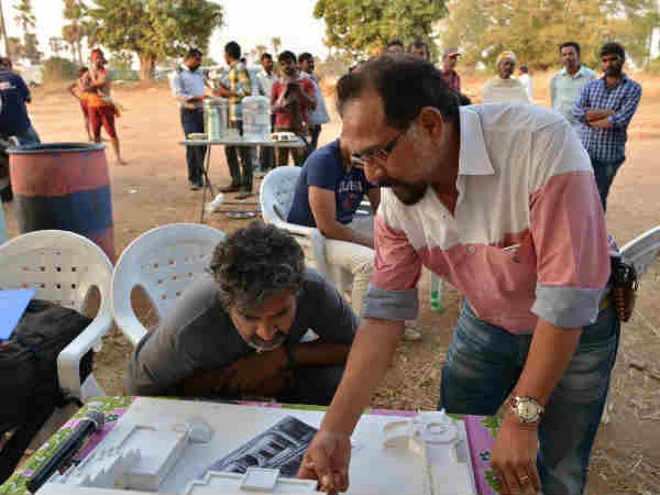 Some Deep Discussion Time For The Director Some Deep Discussion Time For The Director