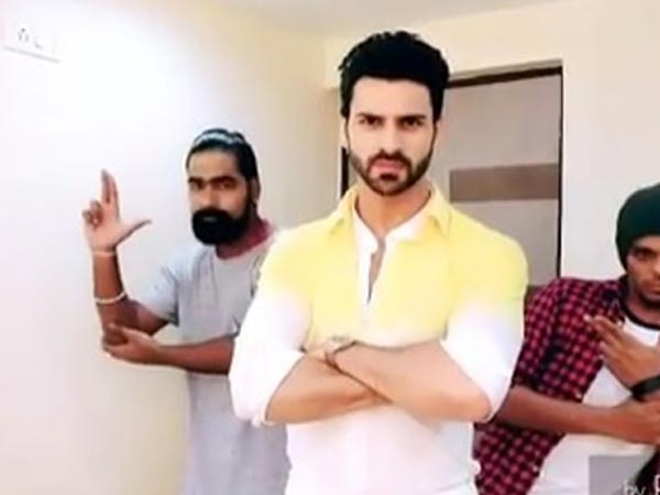 Vivek With His 'Nach' Boys