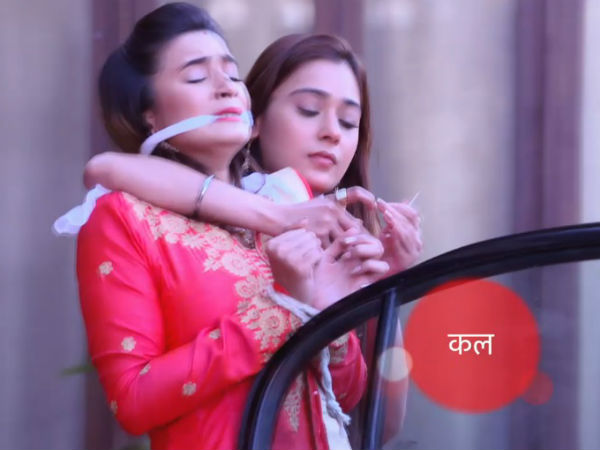 Kangana Kidnaps Vividha