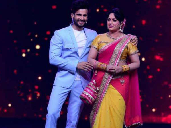 No Cold War Between Her & Karan Tacker