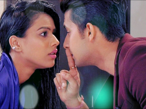 Nia Talks About Competing With Ravi