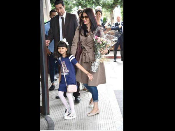 Why Aaradhya Clings To Aishwarya In Public?