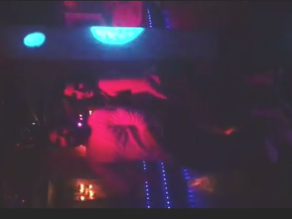 Manveer Teaching Bhangra To A Belly Dancer!