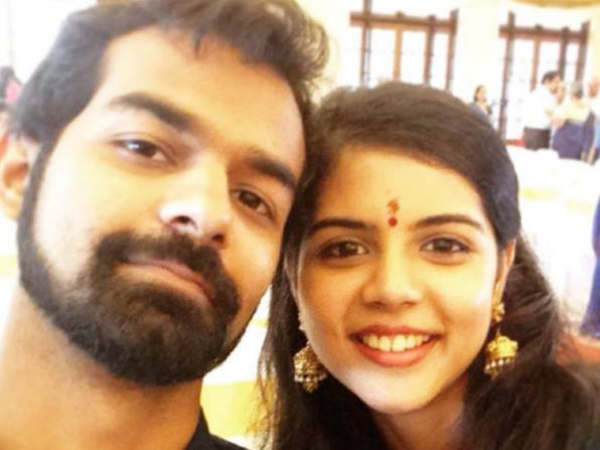 Pranav Mohanlal & Kalyani Priyadarshan's Selfie Goes Viral! Pranav Mohanlal & Kalyani Priyadarshan's Selfie Goes Viral!