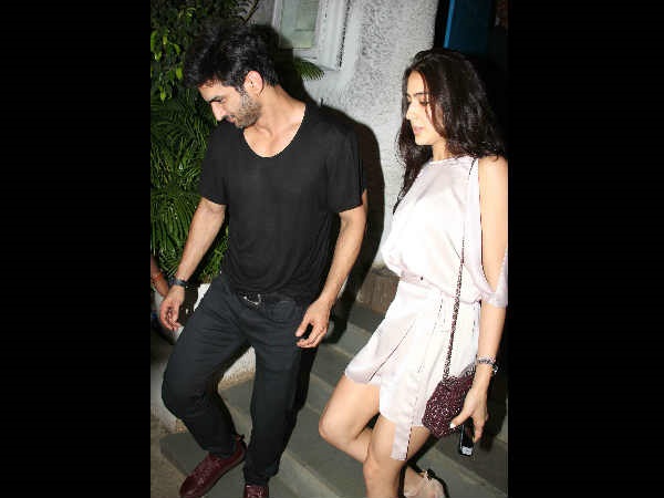  Sara- Sushant's Late Night Dinner