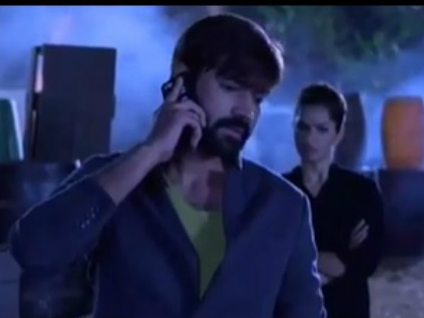 Alia Suspicious About Nikhil