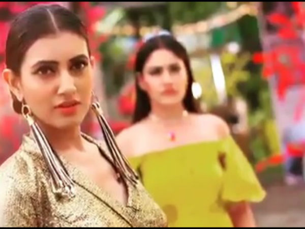 Additi & Ankit’s looks Additi & Ankit’s looks