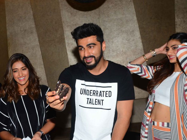 Arjun With Ileana & Athiya Arjun With Ileana & Athiya