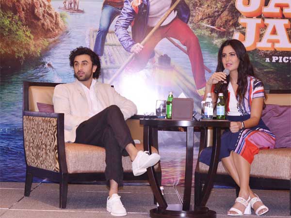 Ranbir Corrects Himself Ranbir Corrects Himself