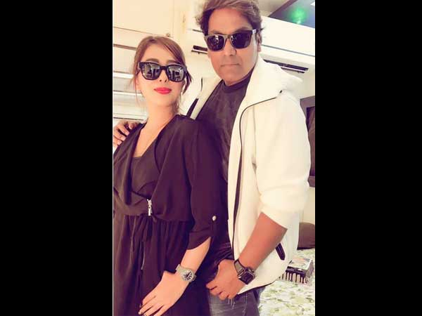 His Pictures Go Viral For All The Right Reasons