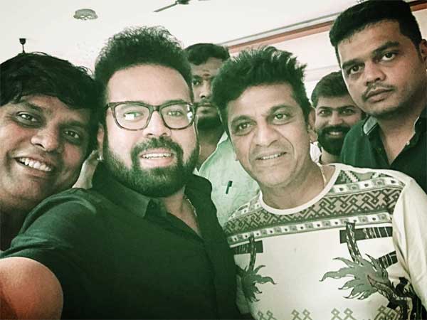 Santhosh Anandram Santhosh Anandram