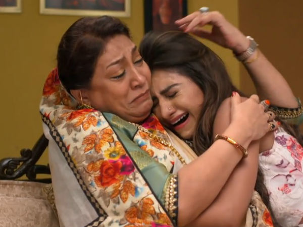 Dadi Forces Kriti For The Marriage