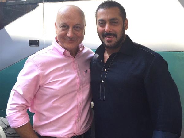 Salman Khan Called The Paramedics