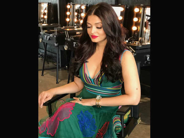 An Enchanting Female Protagonist