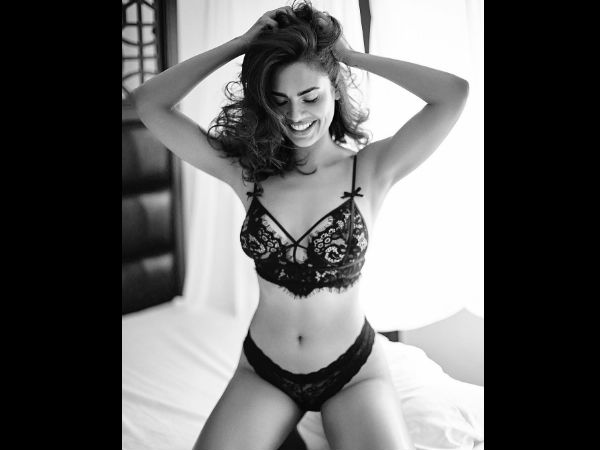 Men Must Have Saved These Pictures On their Phone