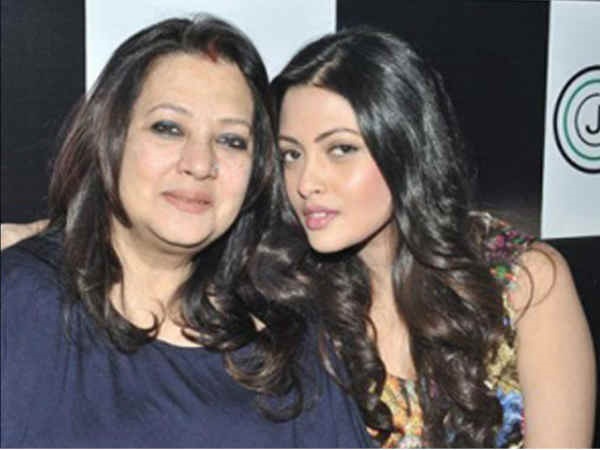 What Mommy Moon Moon Sen Had Said About Her Daughter's Choice What Mommy Moon Moon Sen Had Said About Her Daughter's Choice