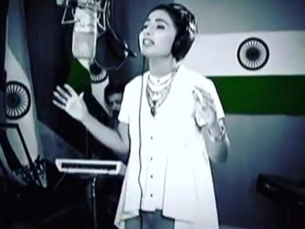 Hina Khan's Rendition Of Vande Mataram Is Going Viral