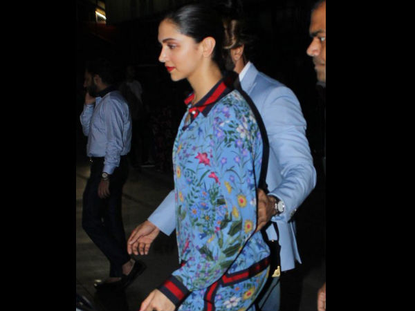  They Were Spotted In A Restaurant