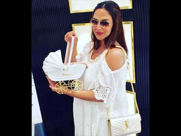 Abhisek Welcomed Pregnant Esha Deol On Instagram Abhisek Welcomed Pregnant Esha Deol On Instagram