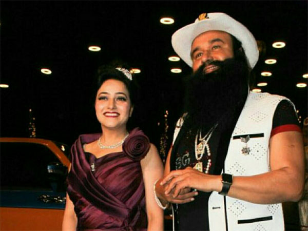 Vishwas Claimed That Ram Rahim & Honeypreet Had A Sexual Relation Vishwas Claimed That Ram Rahim & Honeypreet Had A Sexual Relation