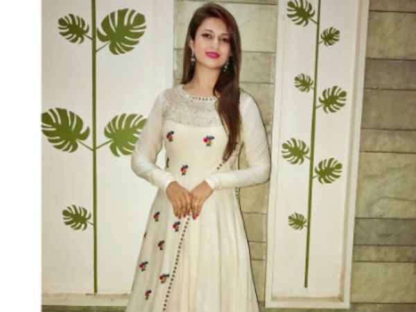 Divyanka Tweeted….