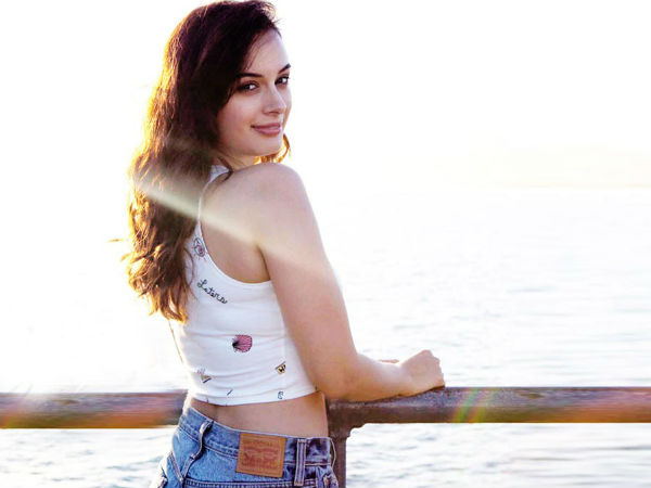 5. Evelyn Sharma 5. Evelyn Sharma
