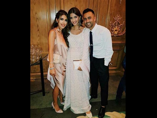 Sonam With Her ‘Man’ Anand Ahuja Sonam With Her ‘Man’ Anand Ahuja