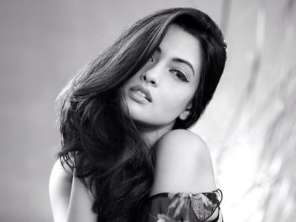 #2 Riya On Bigg Boss 11