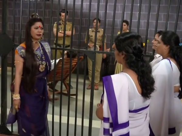 Neil Exposes Gurumaa Aka Ragini Pandit! 