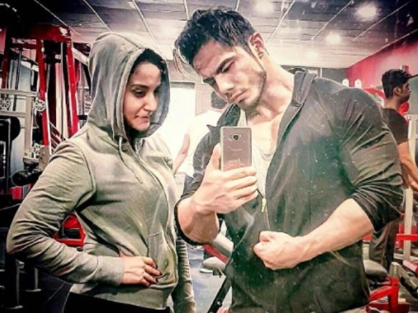 Aditi & Her Boyfriend Posing At The Gym