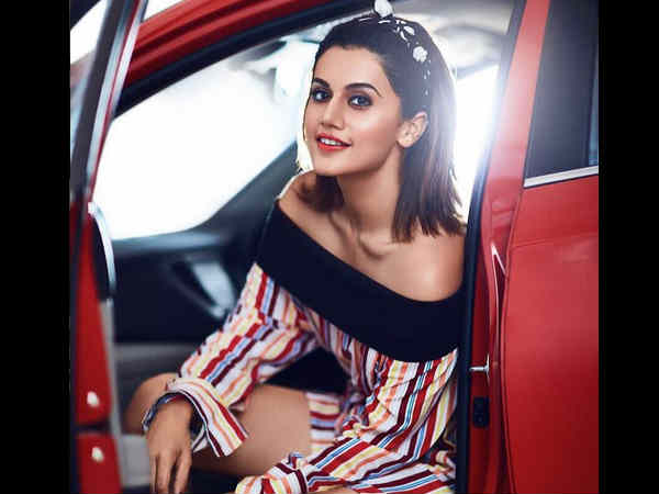 'When You Have To Revamp A Film After 20 Years, You Can't Show The Girls How They Were In The Previous Film' 'When You Have To Revamp A Film After 20 Years, You Can't Show The Girls How They Were In The Previous Film'