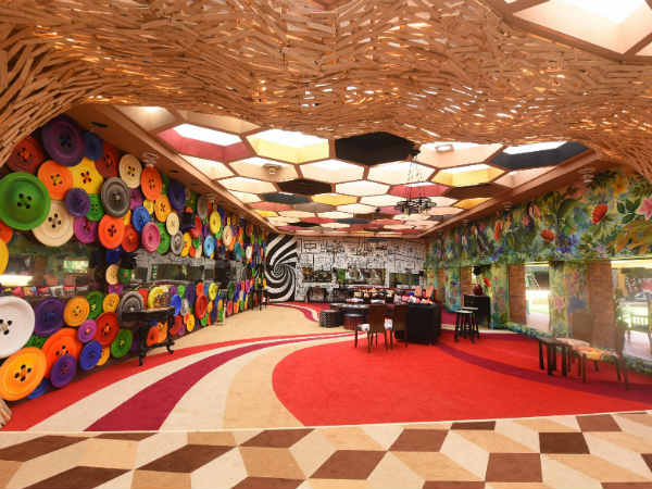 Living Area Living Area