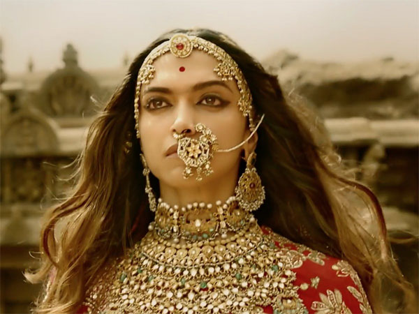 Karan Johar‏ @karanjohar