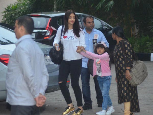 The Bachchans Went To Maldives To Celebrate The Day The Bachchans Went To Maldives To Celebrate The Day