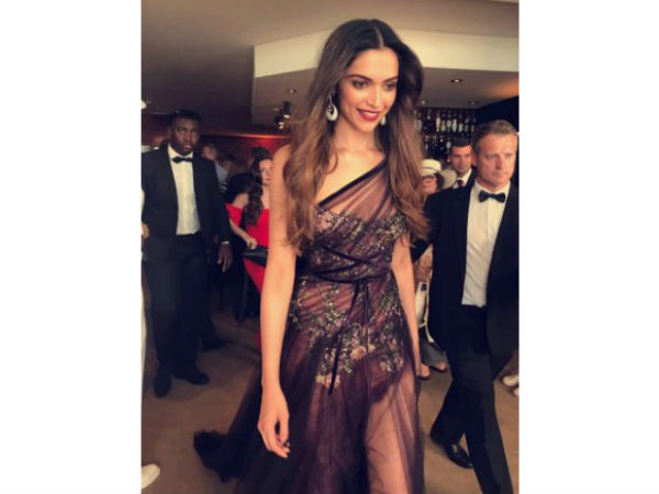 Sexiest Woman Alive Sexiest Woman Alive