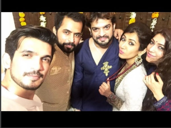 Arjun & Neha At Karan & Ankita’s Diwali Bash
