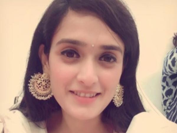 Pankhuri Confirms Pankhuri Confirms