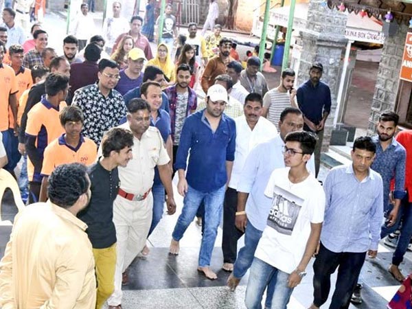 Kapil’s Girlfriend, Ginni