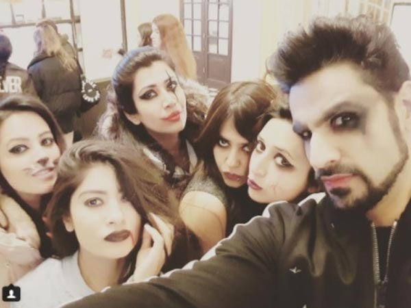 Ekta & Ankita With YHM Team Ekta & Ankita With YHM Team