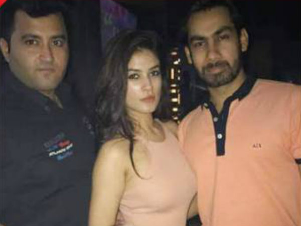 Jatin Wonders What's Wrong With Bandgi! Jatin Wonders What's Wrong With Bandgi!