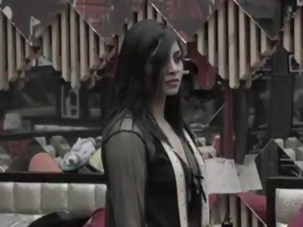 Arshi Dumped Her Pakistani Husband! Arshi Dumped Her Pakistani Husband!