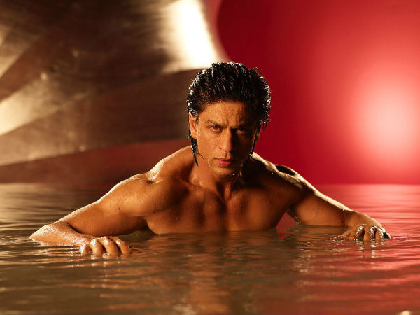 Farah Thanked SRK For Taking Off His Shirt