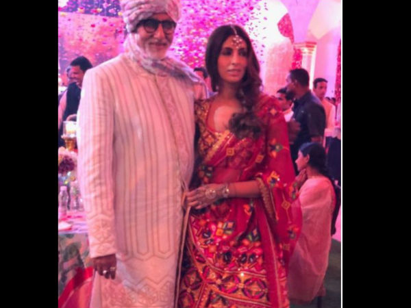 Big B With Shweta Bachchan Big B With Shweta Bachchan