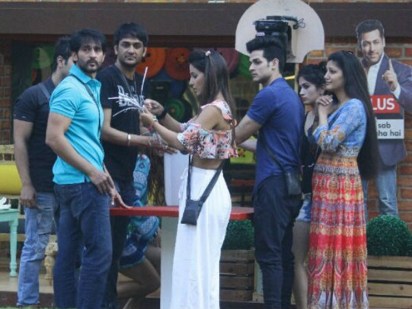 Hiten Saves Akash Hiten Saves Akash