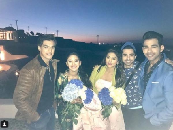 Gaurav With His YRKKH Co-actors